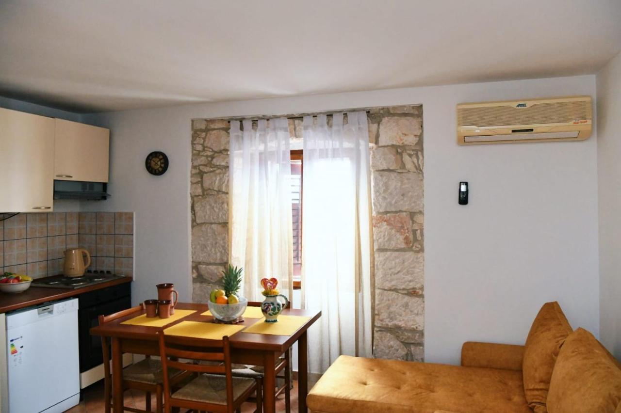 Freya'S Apartments メドゥリン エクステリア 写真