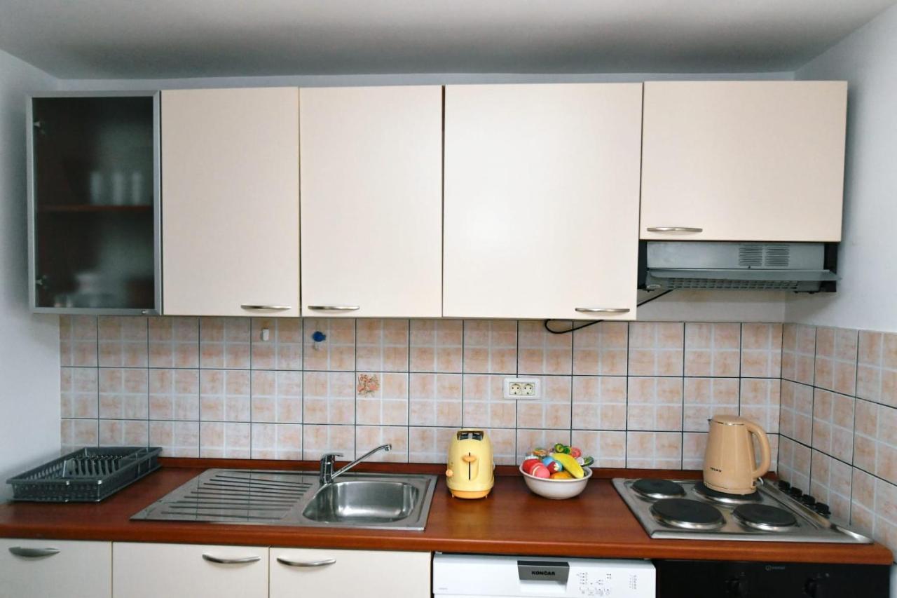 Freya'S Apartments メドゥリン エクステリア 写真